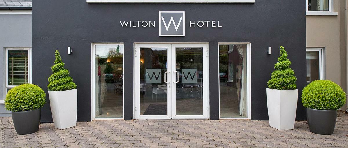 Wilton Hotel Брей Экстерьер фото