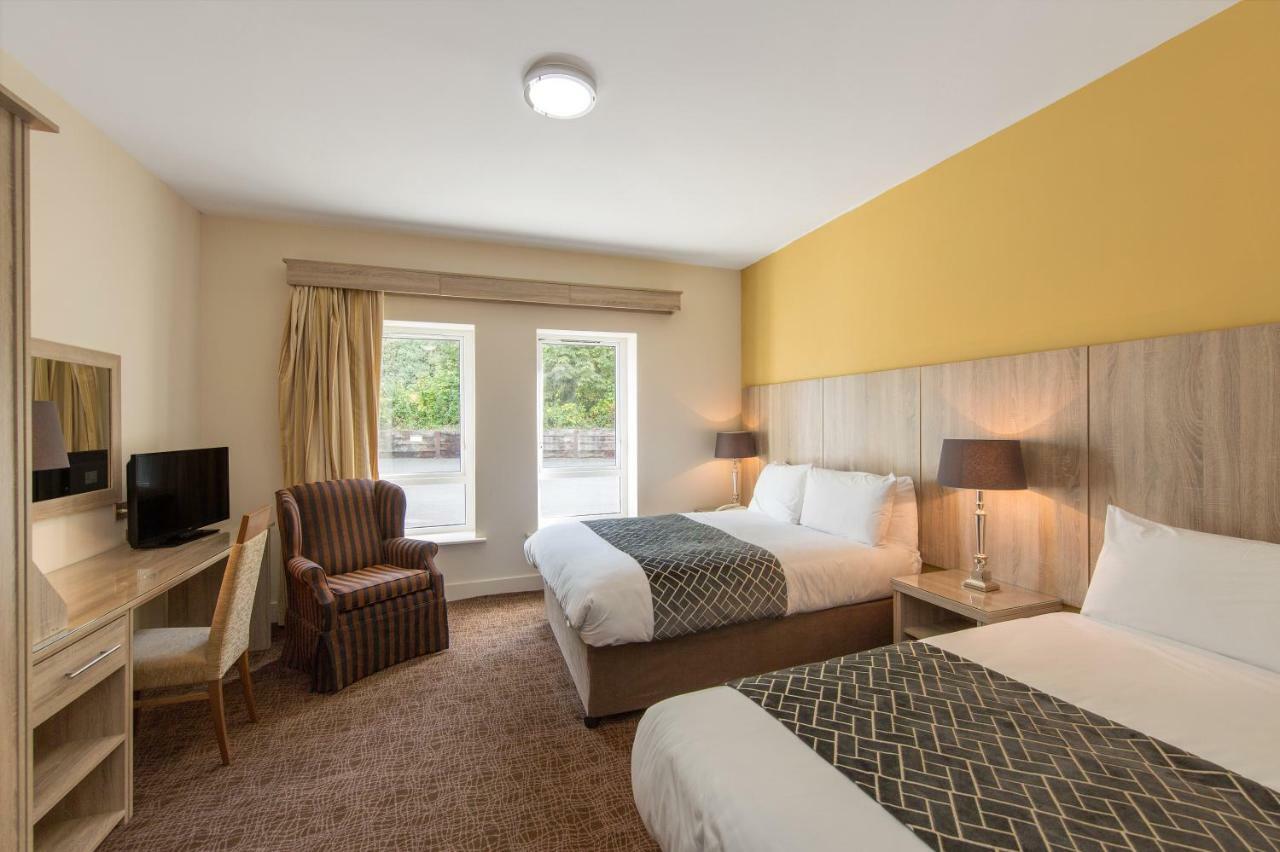 Wilton Hotel Брей Экстерьер фото